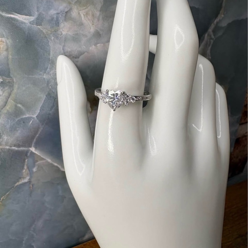 1.49 Carat Size 9 Heart Shaped Moissanite Ring in 925 Sterling Silver NWT